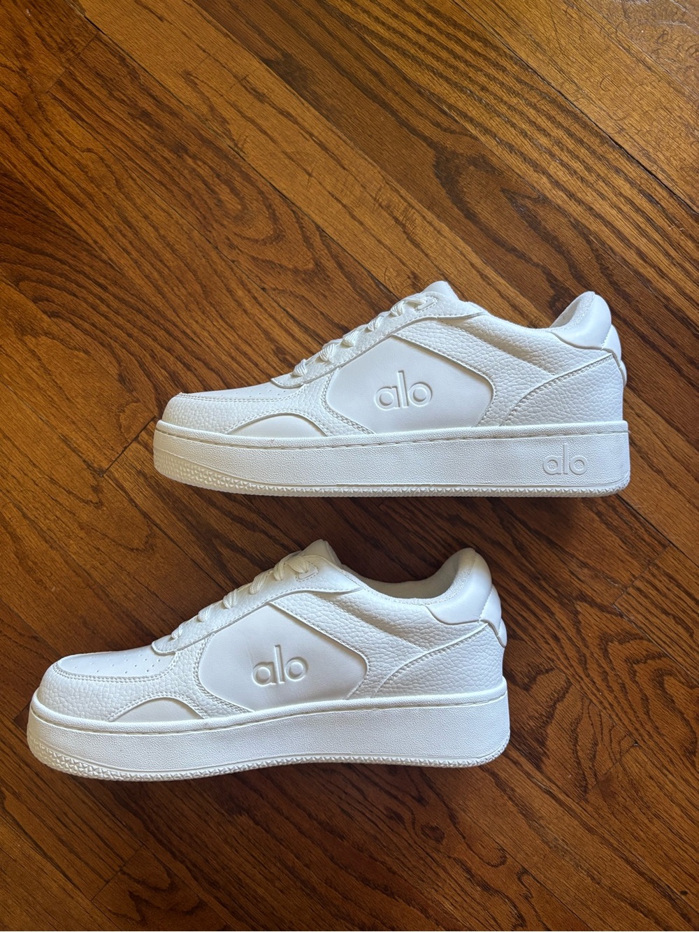 ALO Recovery Mode Sneaker (Unisex)